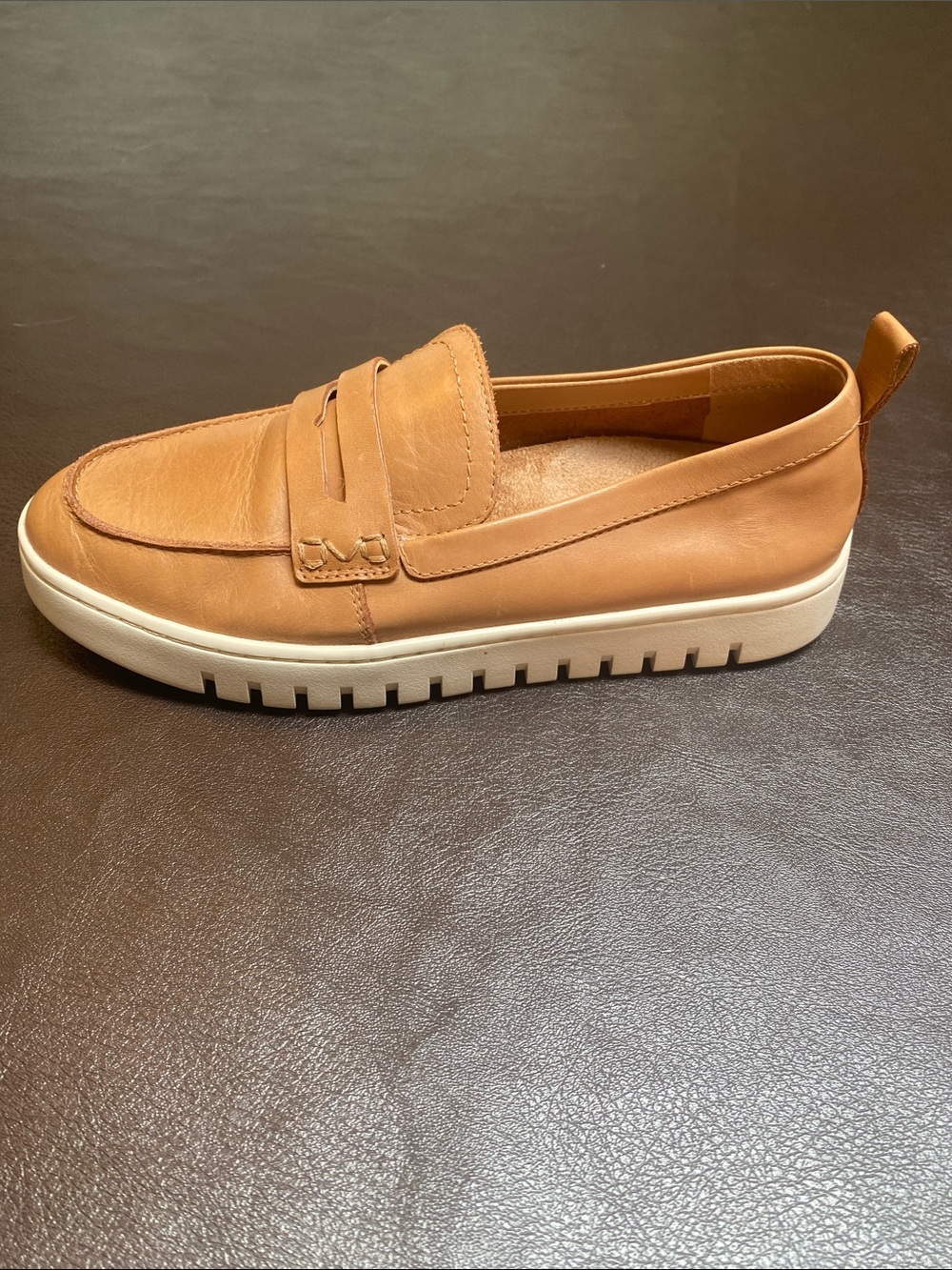 Vionic Uptown Loafer - Picture 9 of 15